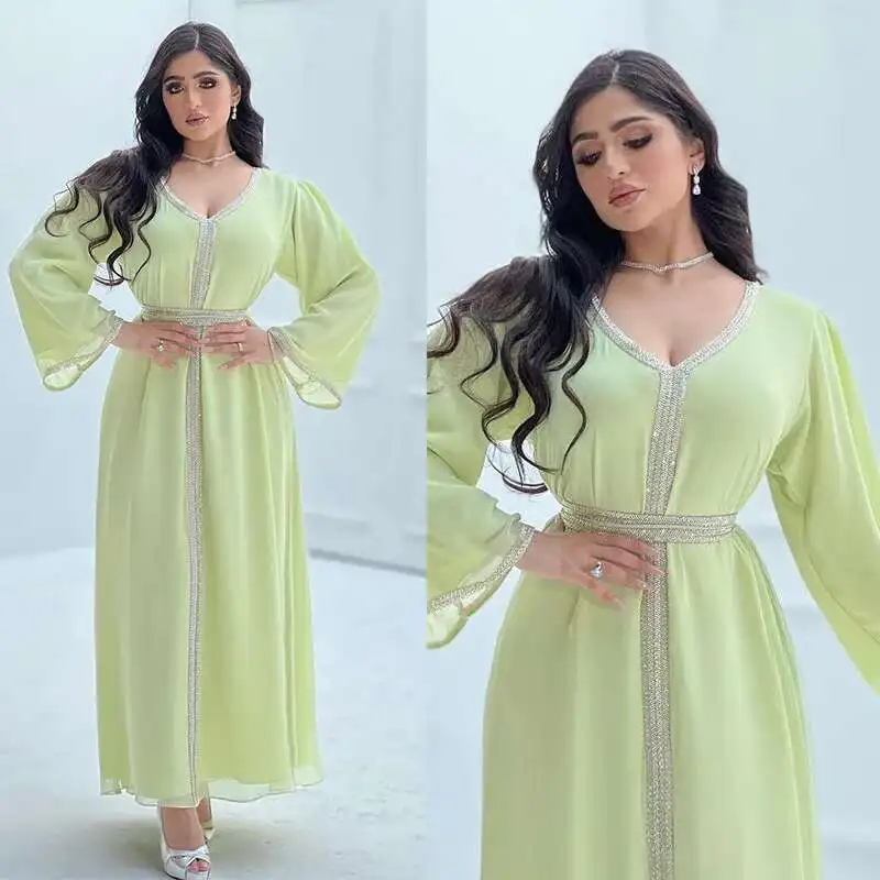 Mq050 New Muslim Women's Dress Modest Temperament Chiffon Beaded Belt Dress Robe Abaya Ramadan Dubai Luxury Islam Elegant
Mq050 New Muslim Women's Dress Modest Temperament Chiffon Beaded Belt Dress Robe Abaya Ramadan Dubai Luxury Islam Elegant