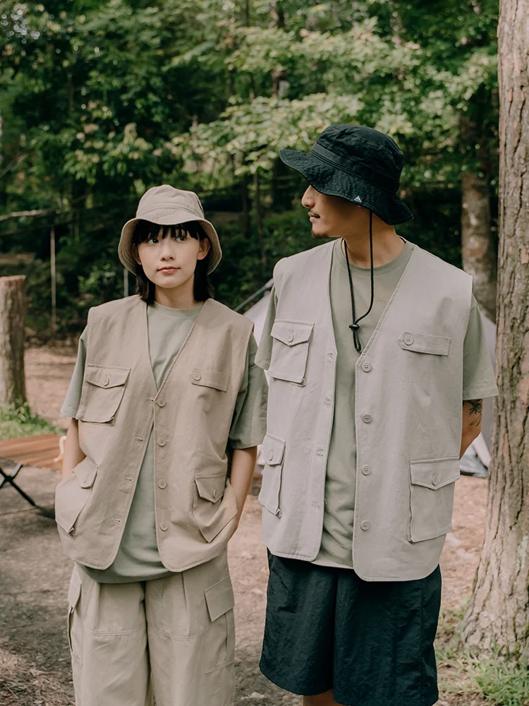 Жилет Queenop 2024 для работы на открытом воздухе, с V-образным вырезом, множеством карманов, в уличном стиле, из хлопка, прямого кроя, цельный.
Жилет Queenop 2024 для работы на открытом воздухе, с V-образным вырезом, множеством карманов, в уличном стиле, из хлопка, прямого кроя, цельный.