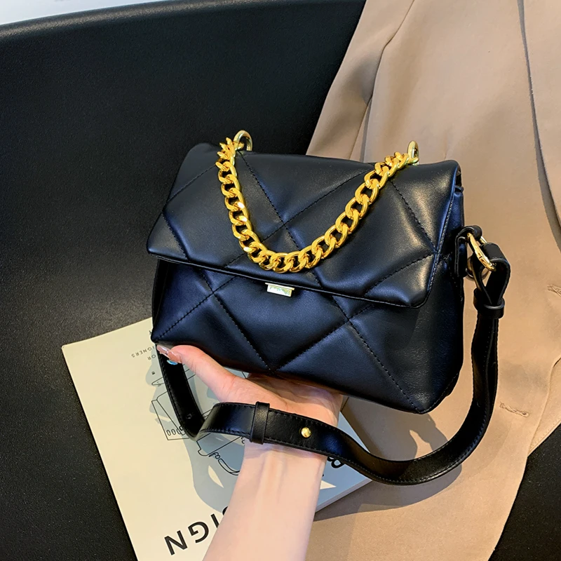 Fashion Chain Crossbody Bags For Women 2022 New Winter Messenger Bag Female Warm Leather Quilted Bag Female Chain Handbags
Fashion Chain Crossbody Bags For Women 2022 New Winter Messenger Bag Female Warm Leather Quilted Bag Female Chain Handbags