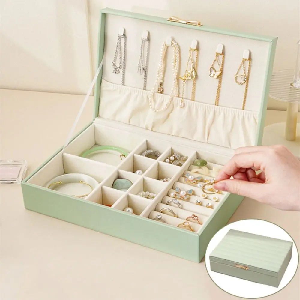 Коробка для демонстрации браслетов из искусственной кожи, кольца, ожерелье, бархатные внутренние коробки для хранения ювелирных изделий, держатель, органайзер, чехол для переноски браслета
Коробка для демонстрации браслетов из искусственной кожи, кольца, ожерелье, бархатные внутренние коробки для хранения ювелирных изделий, держатель, органайзер, чехол для переноски браслета