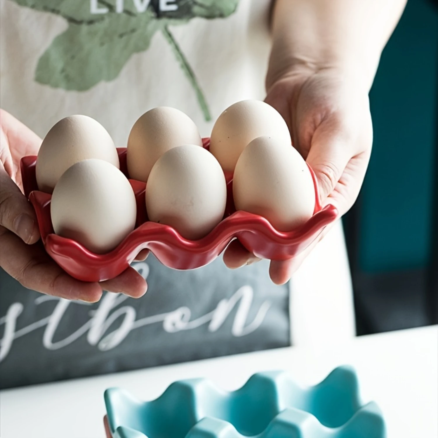 1pc Ceramic Egg Basket - Shockproof, Reusable, and Durable 6-Grid Egg Tray - Perfect for Refrigerator, Cabinet, Shelf, and Coun
1pc Ceramic Egg Basket - Shockproof, Reusable, and Durable 6-Grid Egg Tray - Perfect for Refrigerator, Cabinet, Shelf, and Coun