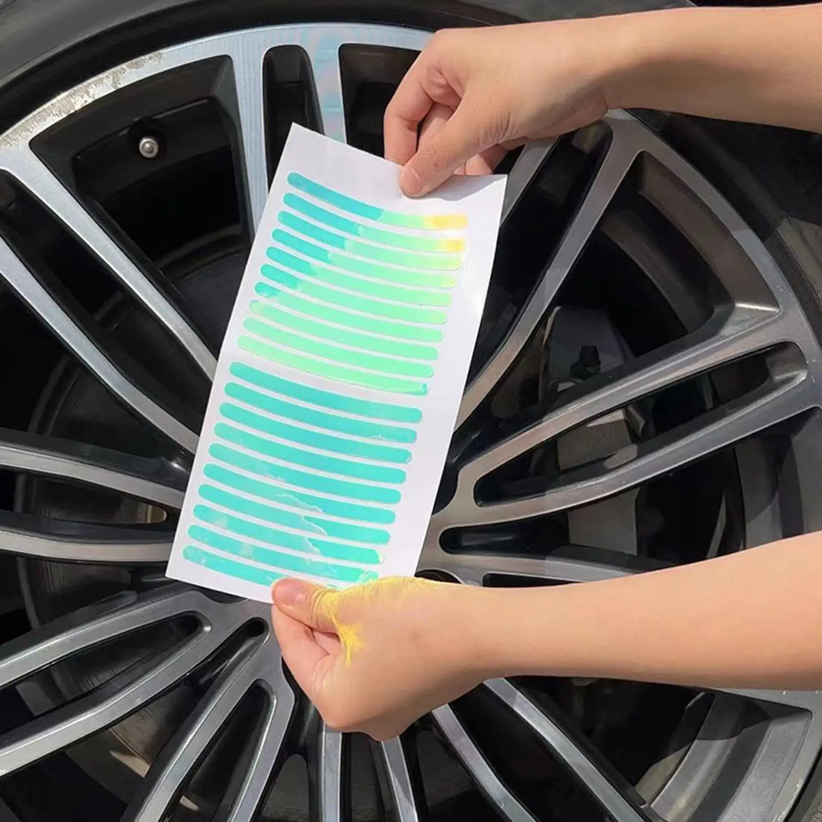Wheel Rim Reflective Sticker PVC Waterproof Luminous Stripe for Common Car Bike Safety Decoration Night Driving
Wheel Rim Reflective Sticker PVC Waterproof Luminous Stripe for Common Car Bike Safety Decoration Night Driving
