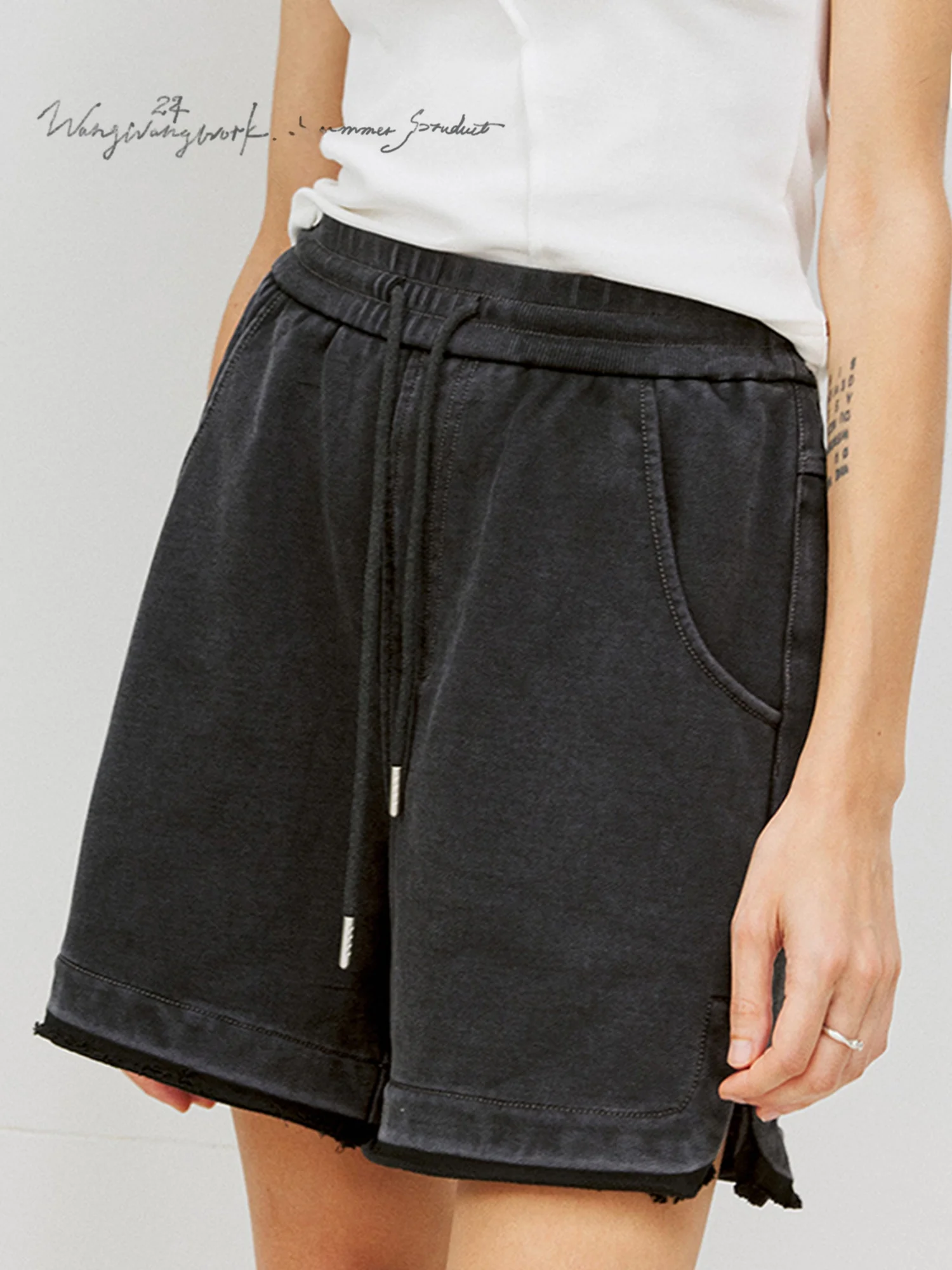 Casual Versatile Cotton Sweatpants with Elastic Rope And Frayed Hem for Women Wangwangwork Commute Style Summer Pants
Casual Versatile Cotton Sweatpants with Elastic Rope And Frayed Hem for Women Wangwangwork Commute Style Summer Pants