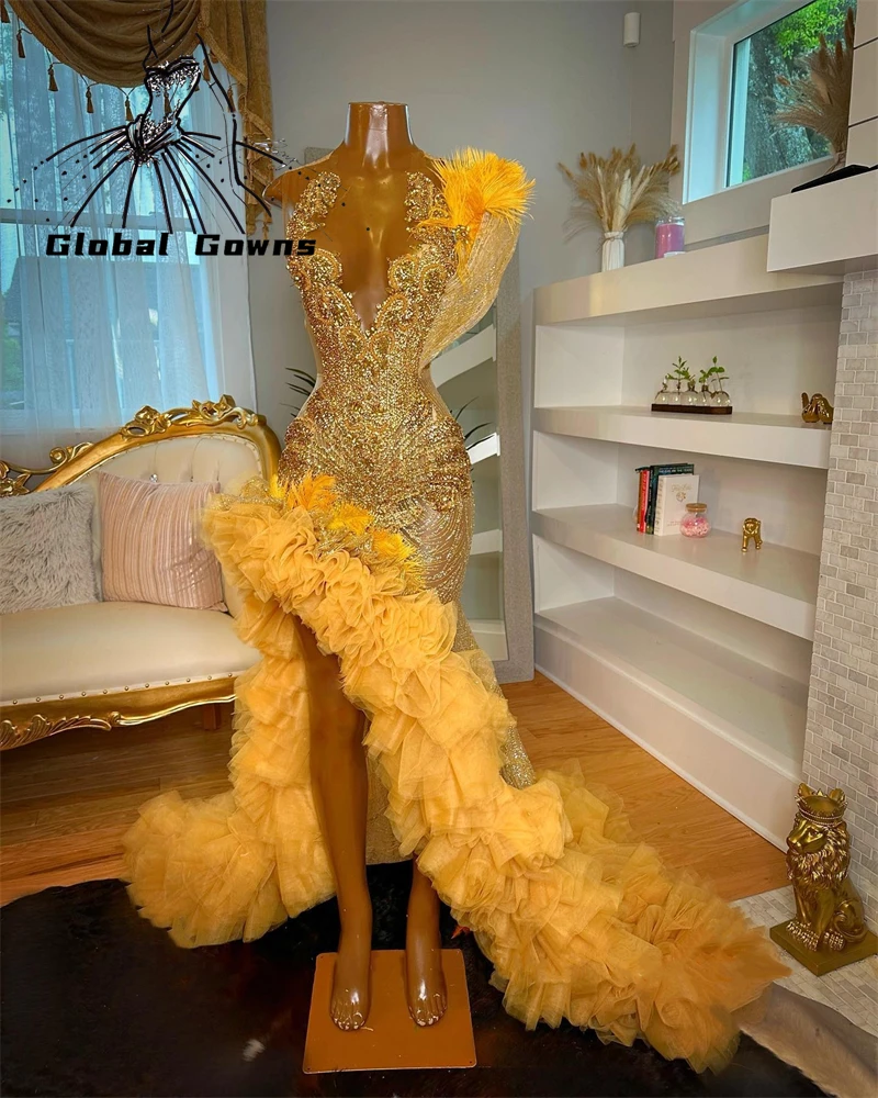 Gold O Neck Long Prom Dress For Black Girls 2025 Beaded Crystal Birthday Party Dresses Feathers Ruffles Slit Evening Customized
Gold O Neck Long Prom Dress For Black Girls 2025 Beaded Crystal Birthday Party Dresses Feathers Ruffles Slit Evening Customized