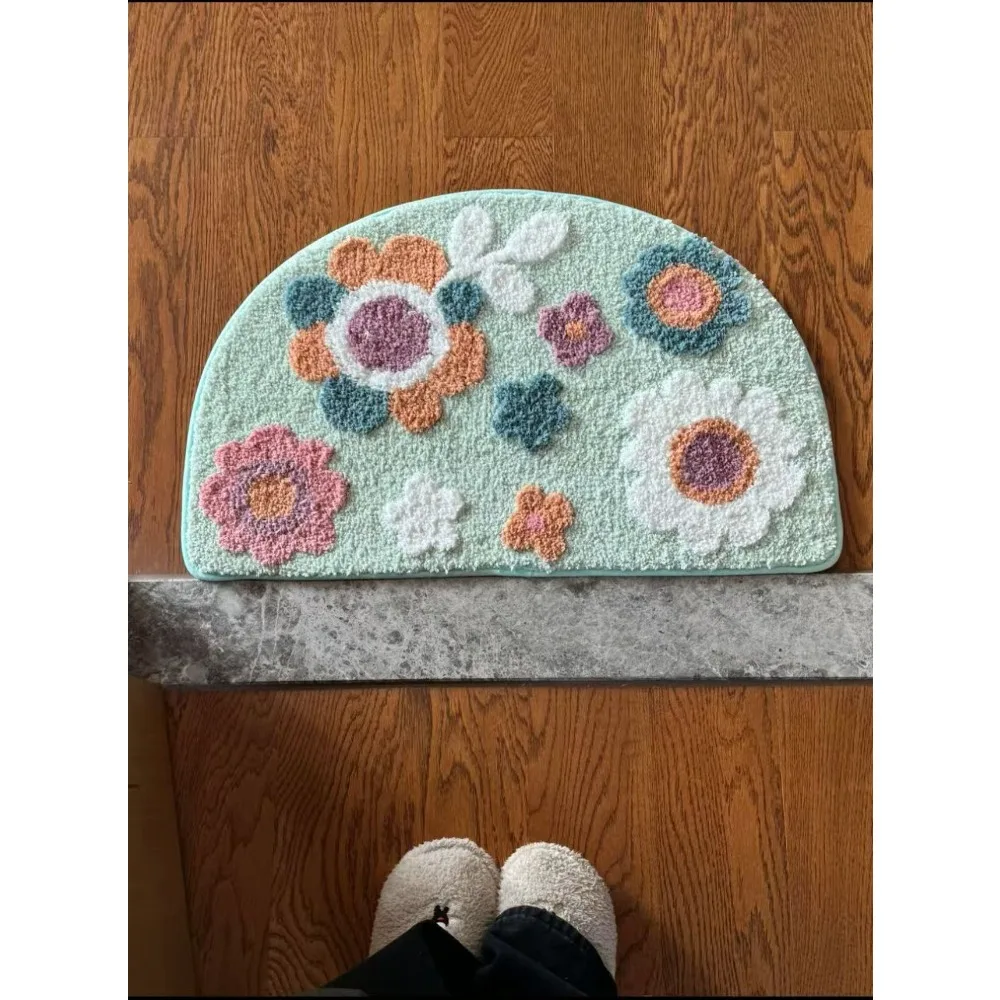 Cute Flower Daily Bathroom Water-absorbing Non-slip Carpet · Light Green, Small Flower on Green Background
Cute Flower Daily Bathroom Water-absorbing Non-slip Carpet · Light Green, Small Flower on Green Background
