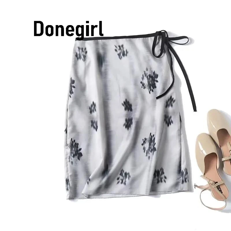 Donegirl женская летняя новинка 2023 года, модная мини-юбка с принтом, винтажная женская юбка с высокой талией и боковой молнией Mujer
Donegirl женская летняя новинка 2023 года, модная мини-юбка с принтом, винтажная женская юбка с высокой талией и боковой молнией Mujer