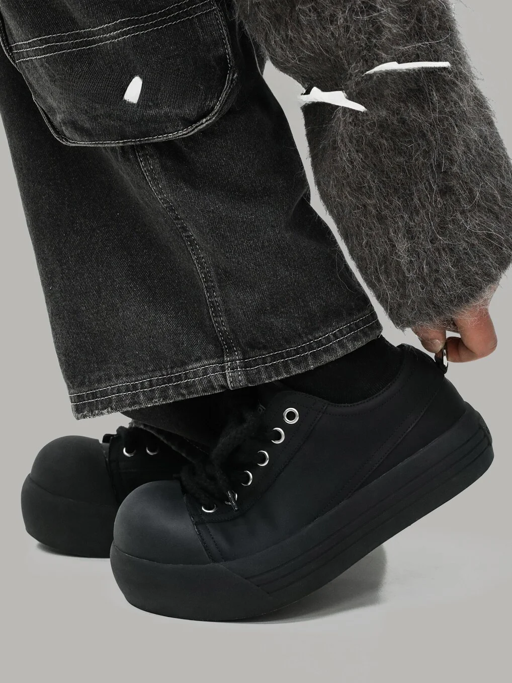 Korean Bridge Diary Mickey Big Head Shoes Trendy Brand New Thick Bottom round Head Casual Shoes Unisex Jester Shoes
Korean Bridge Diary Mickey Big Head Shoes Trendy Brand New Thick Bottom round Head Casual Shoes Unisex Jester Shoes