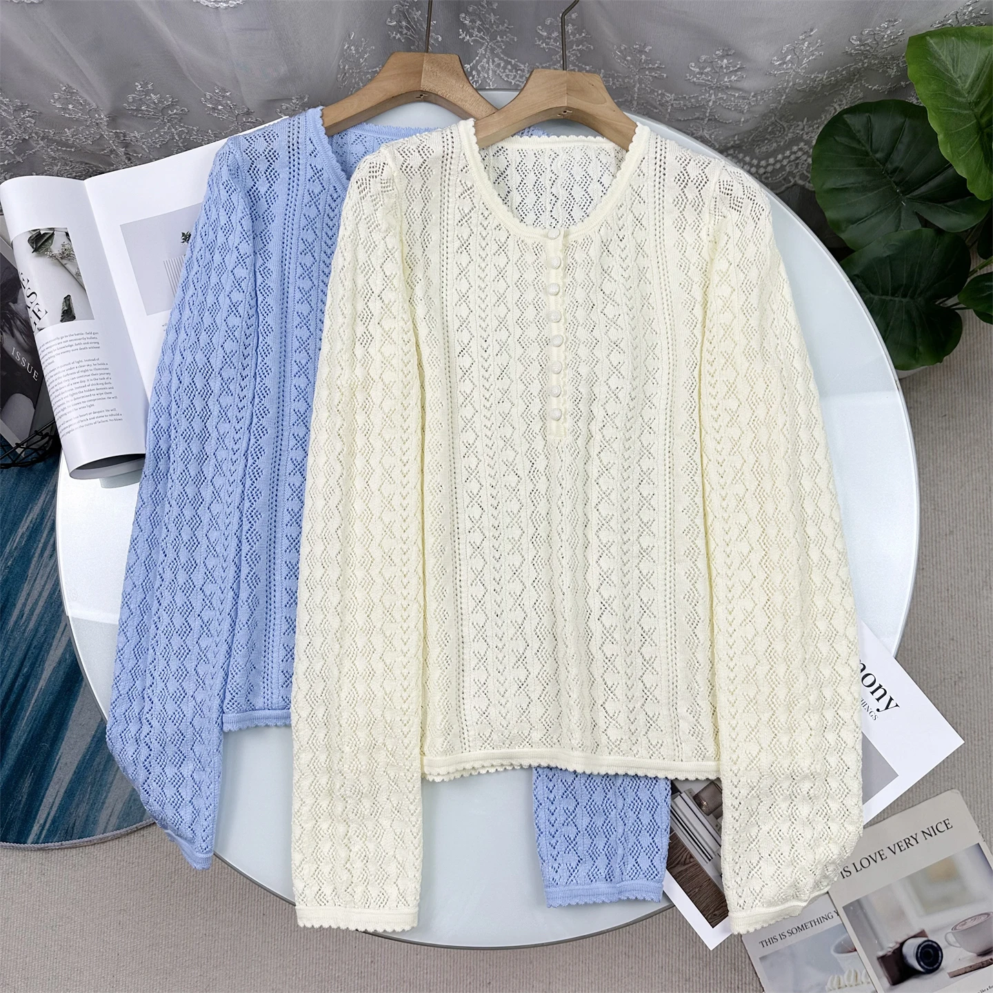 Delicate Angel! Spring 2026 New Cotton Knitted Hollow Texture Henry Collar Half Open Knitwear Women Long Sleeve Button Cardigan
Delicate Angel! Spring 2026 New Cotton Knitted Hollow Texture Henry Collar Half Open Knitwear Women Long Sleeve Button Cardigan