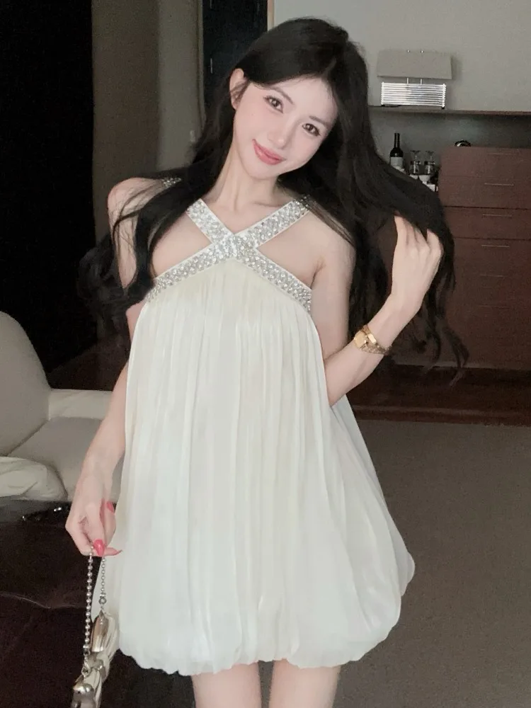 Elegant Diamond Embedded Off-Shoulder Puffy Short Skirt Women's Summer Sexy Backless Loose Slimming Dress Sweet Style
Elegant Diamond Embedded Off-Shoulder Puffy Short Skirt Women's Summer Sexy Backless Loose Slimming Dress Sweet Style