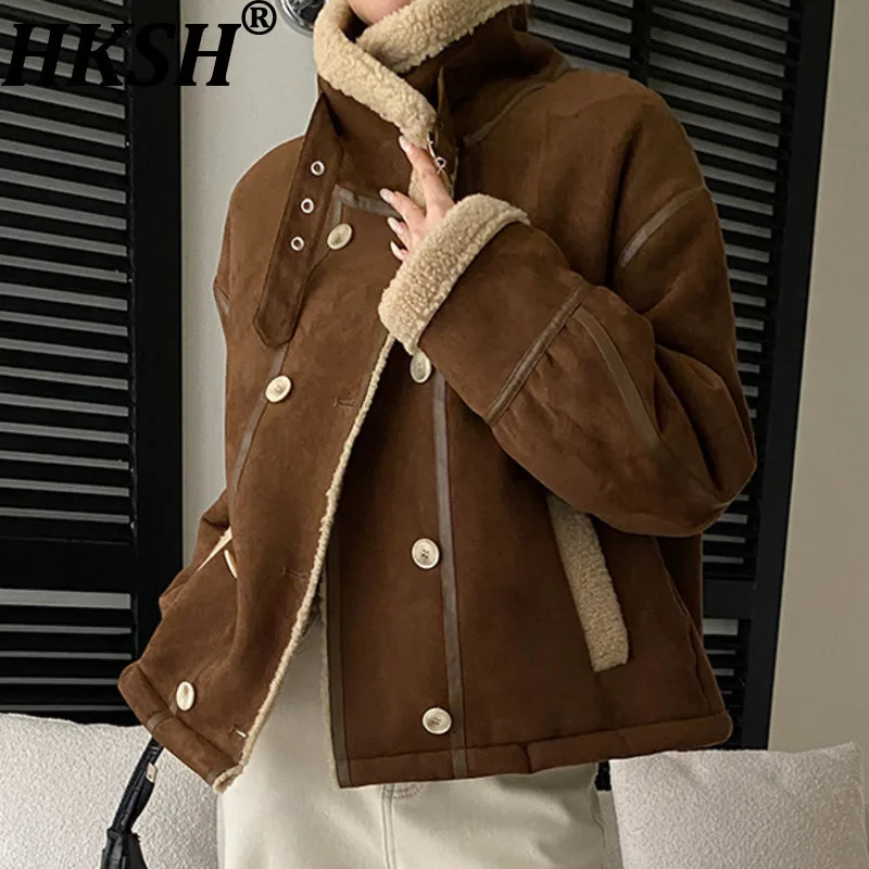 HKSH Winter New Women Warm Coat Faux Fur Patchwork Color Block Double Breasted Pockets Fleece-lined Elegant Thick Jacket HK16404
HKSH Winter New Women Warm Coat Faux Fur Patchwork Color Block Double Breasted Pockets Fleece-lined Elegant Thick Jacket HK16404