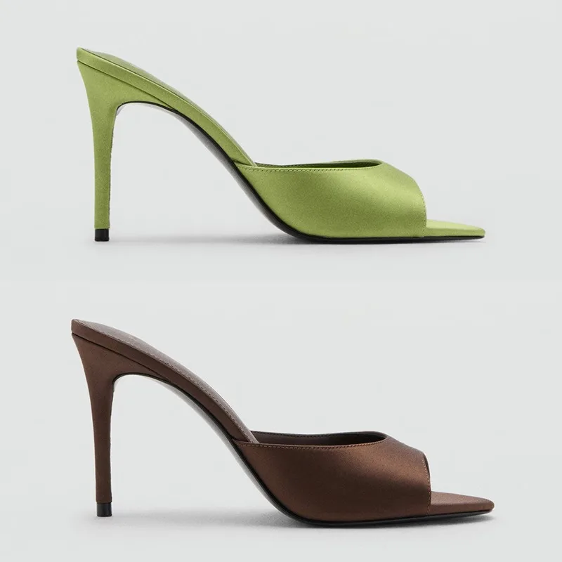 Women's Slippers Temperament Pointed High Heeled Sandals French Style Stiletto Sandals Luxury Leather Banquet Party Dress Pumps
Women's Slippers Temperament Pointed High Heeled Sandals French Style Stiletto Sandals Luxury Leather Banquet Party Dress Pumps