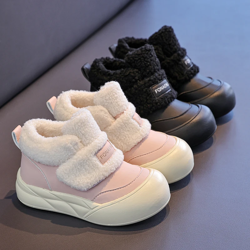 Children's shoes, girls' cotton shoes 2025 new style children's fleece and thickened warm snow boots, girls' big cotton boots
Children's shoes, girls' cotton shoes 2025 new style children's fleece and thickened warm snow boots, girls' big cotton boots