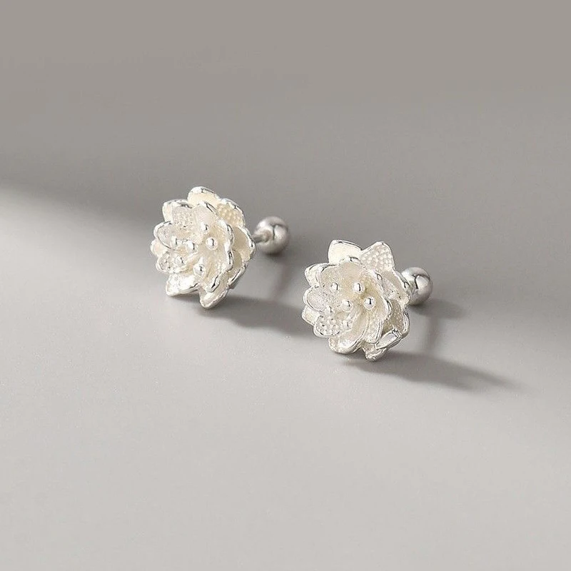 Настоящие серьги-гвоздики из стерлингового серебра 925 пробы с бусинами в форме цветка лотоса для женщин, классические изысканные украшения, высококачественные аксессуары класса люкс
Настоящие серьги-гвоздики из стерлингового серебра 925 пробы с бусинами в форме цветка лотоса для женщин, классические изысканные украшения, высококачественные аксессуары класса люкс