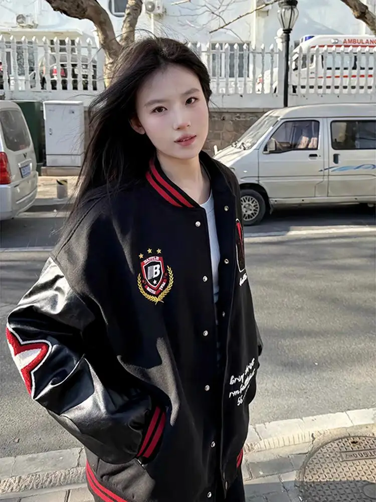 Бейсбольные куртки Kpop, женские зимние теплые противоветровые куртки-бойфренды, уютные отложные студенческие винтажные куртки с капюшоном, большие размеры из овечьей шерсти Y2K
Бейсбольные куртки Kpop, женские зимние теплые противоветровые куртки-бойфренды, уютные отложные студенческие винтажные куртки с капюшоном, большие размеры из овечьей шерсти Y2K