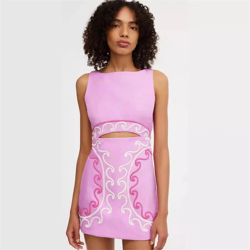 Women's Casual O-neck Slim Short Dress Summer Elegant Sleeveless Hollow Out Party Dress 2025 Fashion Pattern Print Pink Dresses
Women's Casual O-neck Slim Short Dress Summer Elegant Sleeveless Hollow Out Party Dress 2025 Fashion Pattern Print Pink Dresses