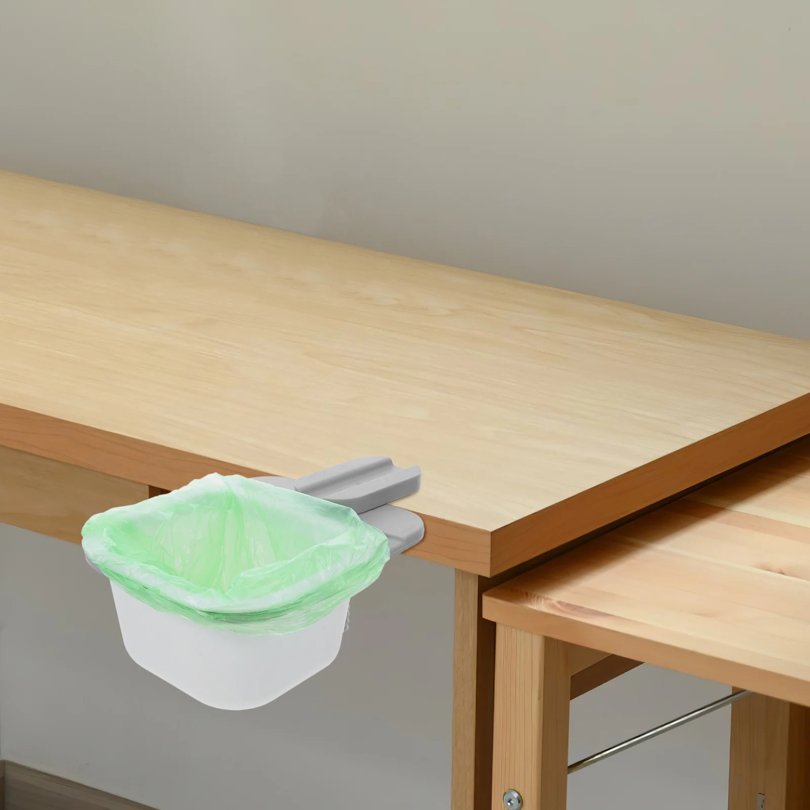 Mini Rotatable Clip-on Trash Can Light Grey Compact Desktop Plastic Small Garbage Bin Office Kitchen Bathroom Includes Trash
Mini Rotatable Clip-on Trash Can Light Grey Compact Desktop Plastic Small Garbage Bin Office Kitchen Bathroom Includes Trash