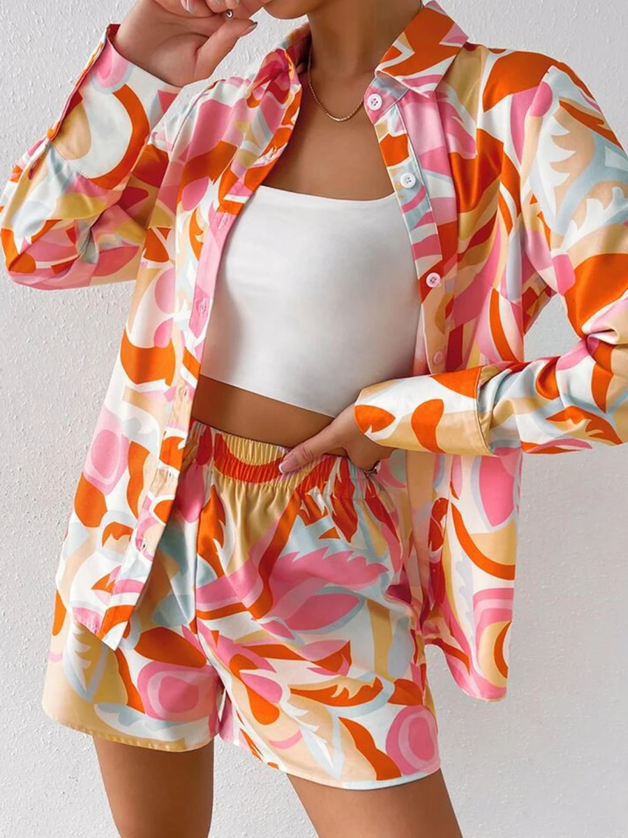 Women's Long Sleeve Lapel Loose Pajama Set Printed Loose Button Down Shirt Chiffon Cardigan and Shorts Lounge Wear Soft Pajamas
Women's Long Sleeve Lapel Loose Pajama Set Printed Loose Button Down Shirt Chiffon Cardigan and Shorts Lounge Wear Soft Pajamas