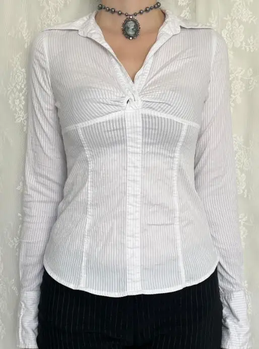 Y2K Spicy Girl Style Solid Color Long Sleeved Small Shirt Women's Clothing 2025 Autumn and Winter
Y2K Spicy Girl Style Solid Color Long Sleeved Small Shirt Women's Clothing 2025 Autumn and Winter