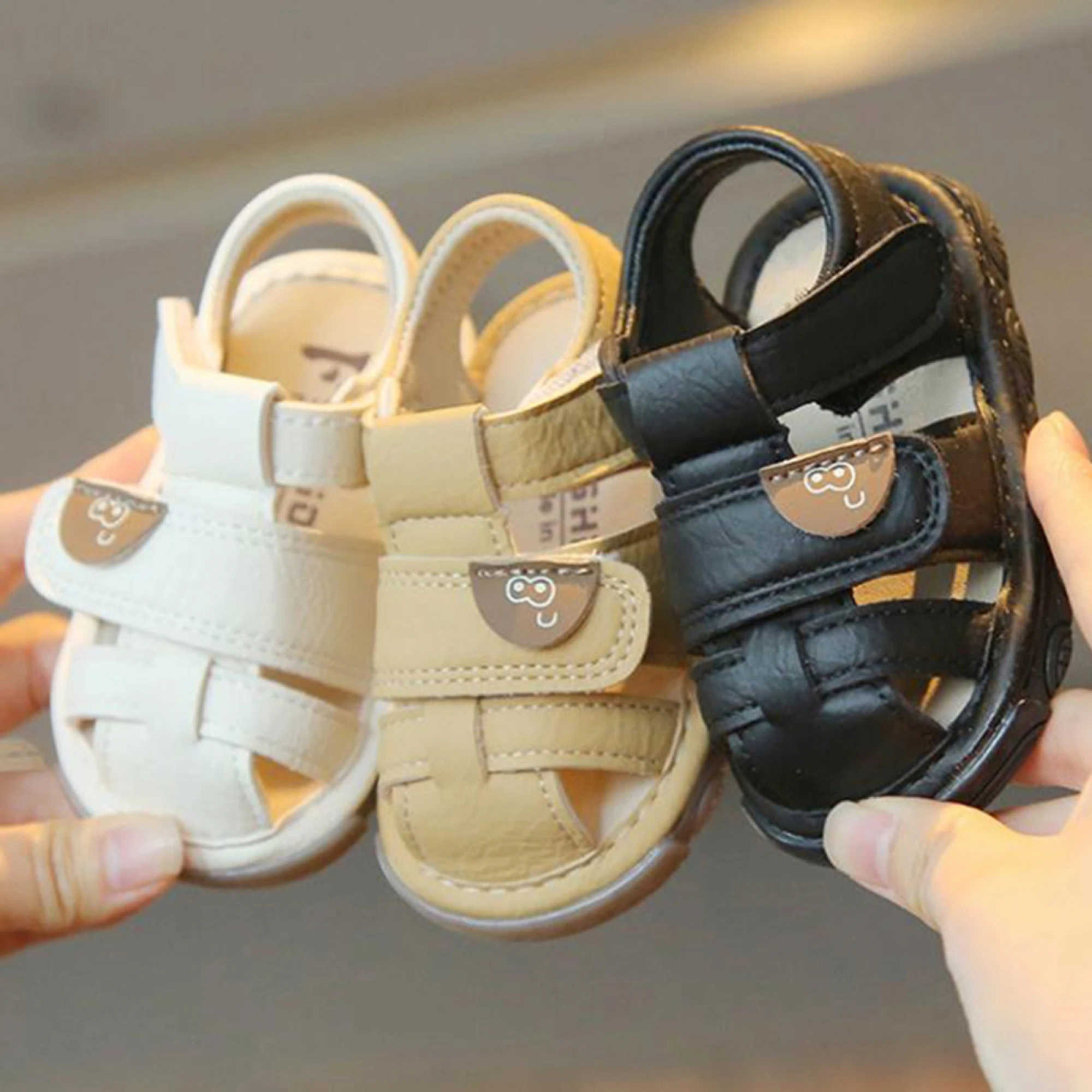 Cute Toddler Boys Girls Breathable Sandals with Closed Toe and Anti-Slip Sole for Outdoor Play and Daily Activities
Cute Toddler Boys Girls Breathable Sandals with Closed Toe and Anti-Slip Sole for Outdoor Play and Daily Activities