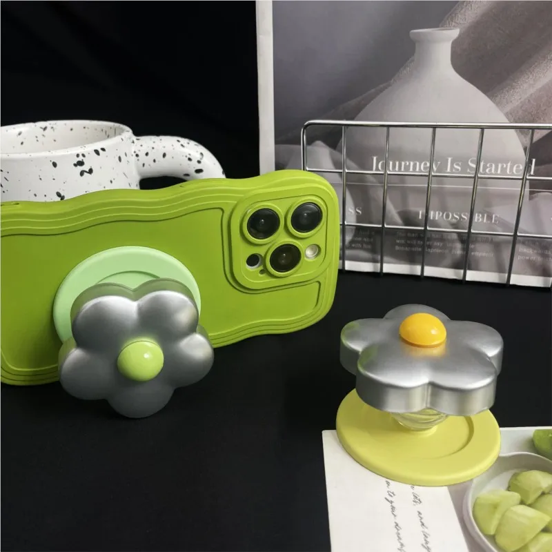3D Flower Format Magnetic Cell Phone Holder with Metallic Contrasting Colors for IPhone Samsung IPad Magsafe Smart Tok
3D Flower Format Magnetic Cell Phone Holder with Metallic Contrasting Colors for IPhone Samsung IPad Magsafe Smart Tok
