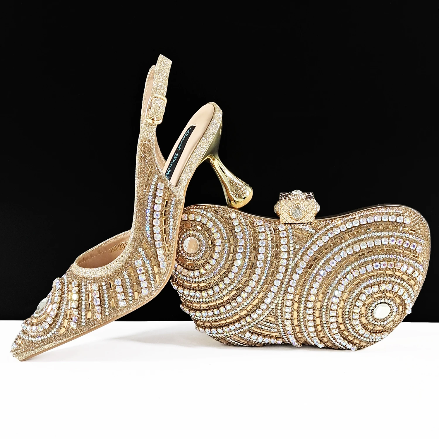 Doershow beautiful GOLD Italian Shoes And Bag Sets For Evening Party With Stones Italian Leather Handbags Match Bags! GHQ1-1
Doershow beautiful GOLD Italian Shoes And Bag Sets For Evening Party With Stones Italian Leather Handbags Match Bags! GHQ1-1