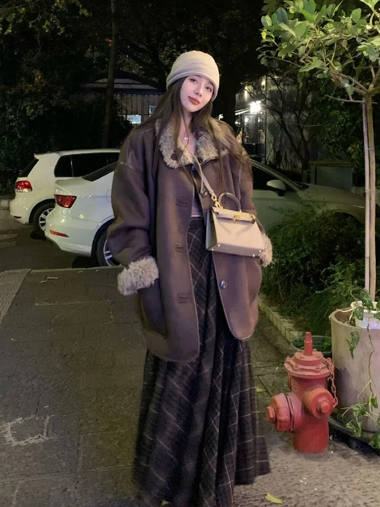 2025 New Korean Sle Thiened Lamb Fur Jaet Women's Mid-Length Biker Sle Warmth Casual Faionable Synthetic Leather
2025 New Korean Sle Thiened Lamb Fur Jaet Women's Mid-Length Biker Sle Warmth Casual Faionable Synthetic Leather