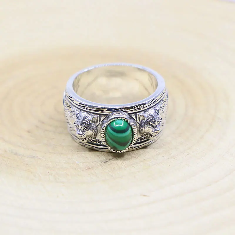 Korean version of fashionable turquoise pure silver double tiger head ring for trendy men, Thai silver index finger, elegant and
Korean version of fashionable turquoise pure silver double tiger head ring for trendy men, Thai silver index finger, elegant and