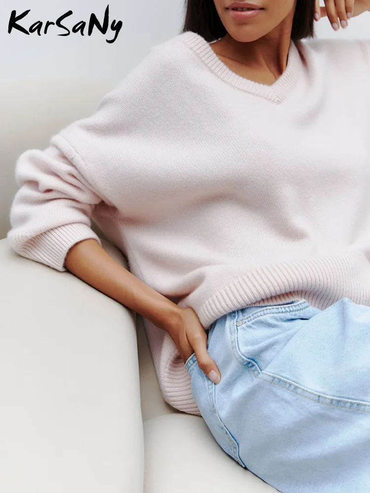 V Neck Oversized Sweaters For Women 2024 Autumn White Loose Pullovers Women's Warm Basic Sweaters Ladies Jumpers Winter Knitwear
V Neck Oversized Sweaters For Women 2024 Autumn White Loose Pullovers Women's Warm Basic Sweaters Ladies Jumpers Winter Knitwear