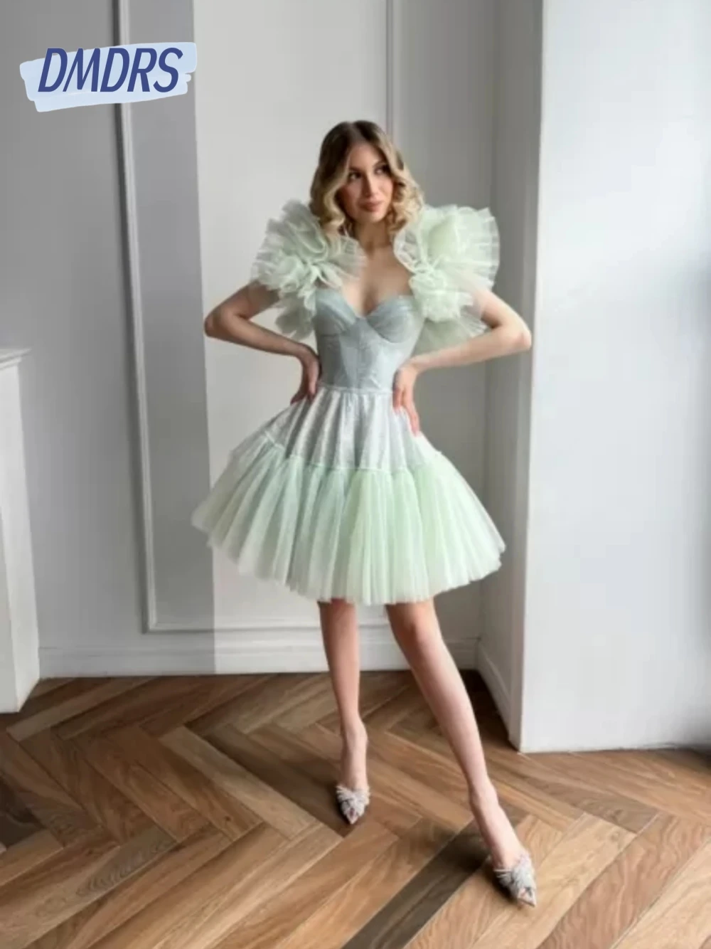 Sparkly Sweetheart Neckline Short Prom Gown A Line Homecoming Customized Cocktail Party Wear Women Modern Evening Dress
Sparkly Sweetheart Neckline Short Prom Gown A Line Homecoming Customized Cocktail Party Wear Women Modern Evening Dress