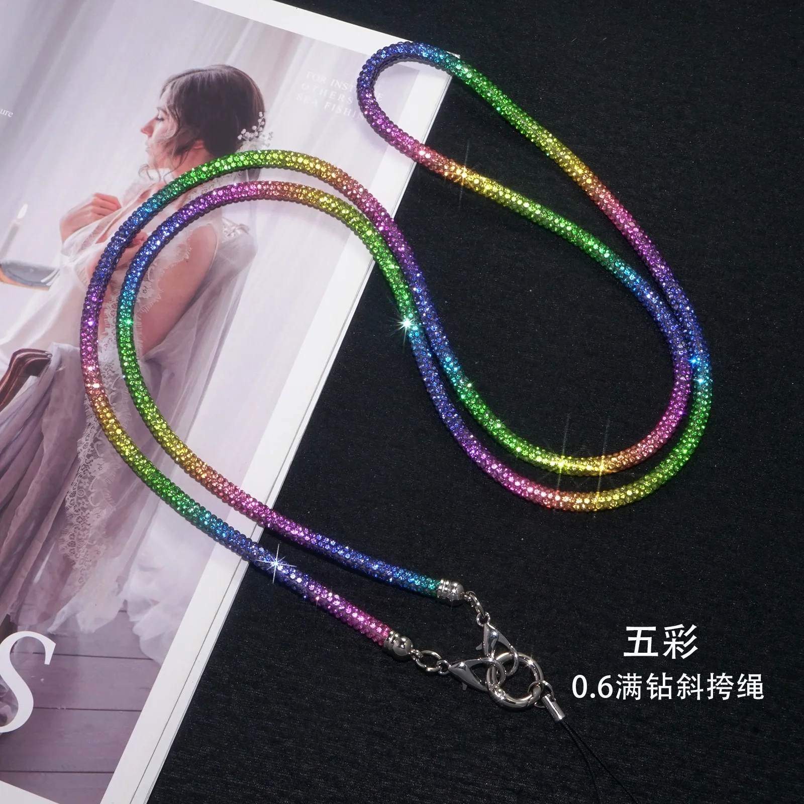 Mobile Phone Strap Long Crossbody Rhinestone Women's High-end Luxury Mobile Phone Strap Anti Loss And Anti Drop
Mobile Phone Strap Long Crossbody Rhinestone Women's High-end Luxury Mobile Phone Strap Anti Loss And Anti Drop
