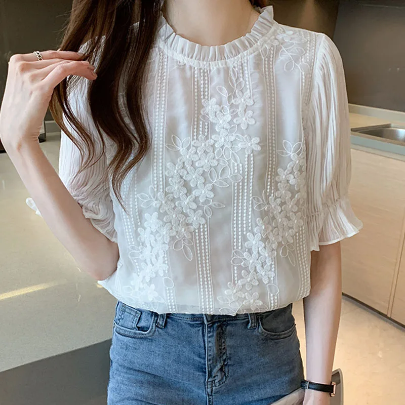 New Summer Ruffled Collar Women Blouse Shirt Short Sleeve White Embroidery Blouse Shirt Women Tops Shirts Camisas De Mujer Q4755
New Summer Ruffled Collar Women Blouse Shirt Short Sleeve White Embroidery Blouse Shirt Women Tops Shirts Camisas De Mujer Q4755