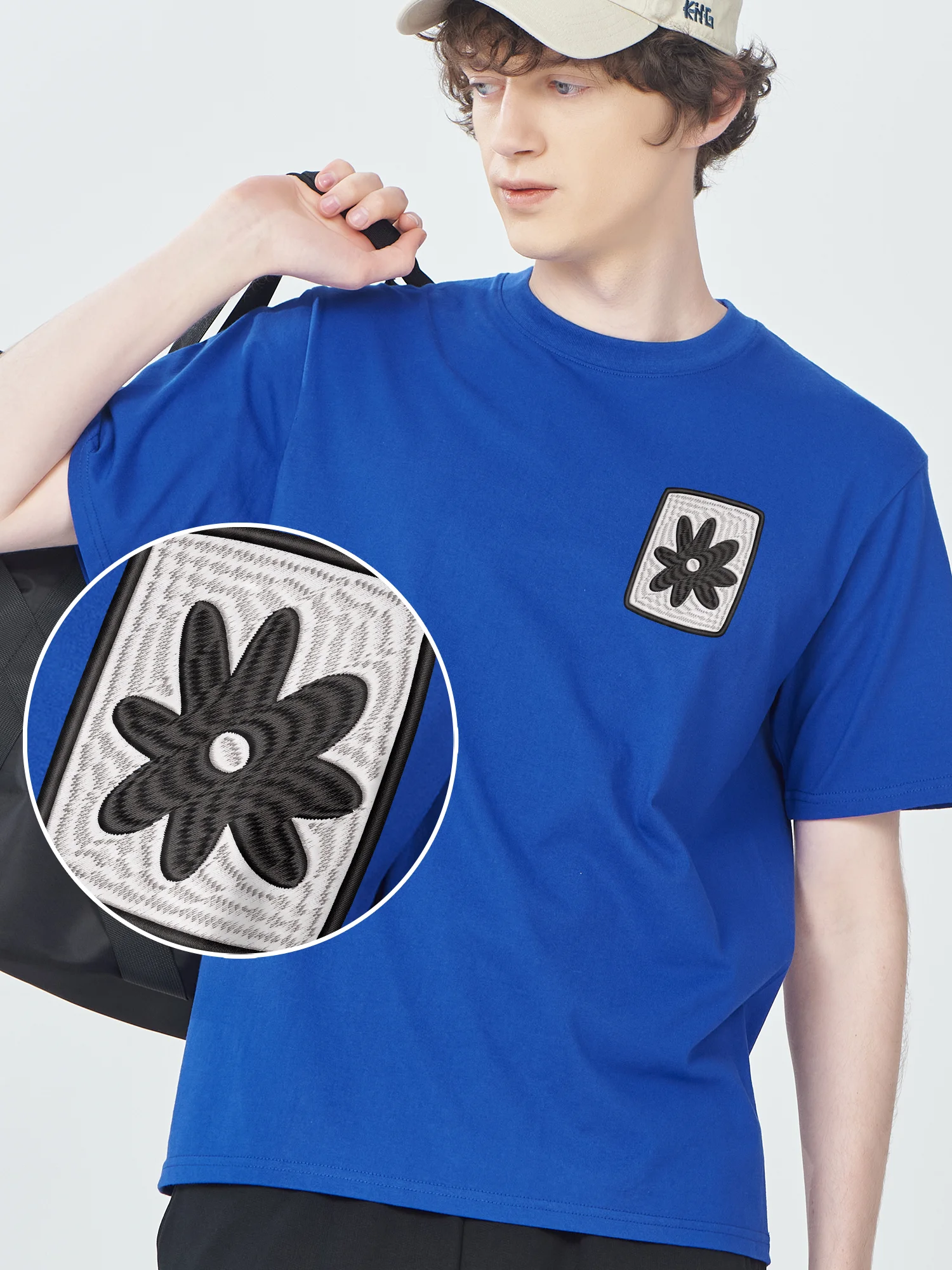 Beatiful Flower Embroidered T-Shirt Luxury Designer Short Sleeve For Men Women Fashion Comfortable Cotton Tees
Beatiful Flower Embroidered T-Shirt Luxury Designer Short Sleeve For Men Women Fashion Comfortable Cotton Tees