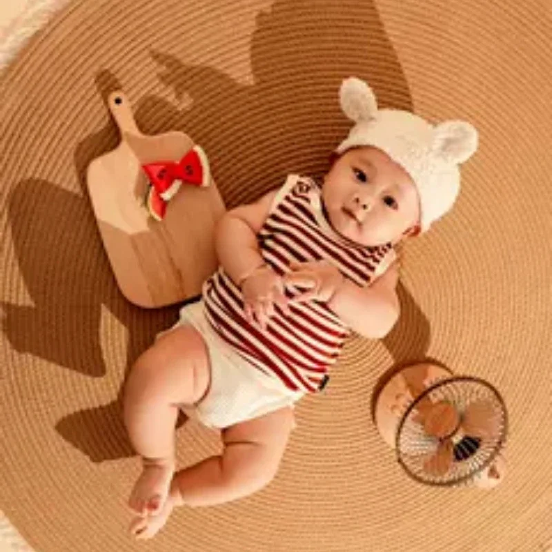 Childrens photography clothing summer watermelon stir fried ice theme babys hundred day photo one year old 신생아 신생아사진
Childrens photography clothing summer watermelon stir fried ice theme babys hundred day photo one year old 신생아 신생아사진