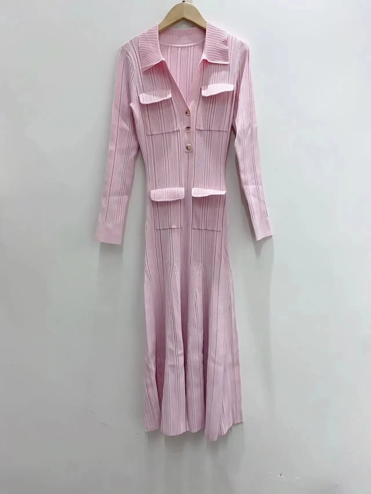 Women Casual Long Sleeve Knitted Dress for Women Vintage Lapel Four Pocket Loose Summer Dresses 2023 Bodycon Vestidos
Women Casual Long Sleeve Knitted Dress for Women Vintage Lapel Four Pocket Loose Summer Dresses 2023 Bodycon Vestidos