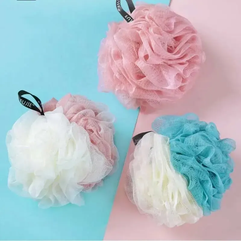 Bath Towel Ball 3 PCS Large Bath Balls Color Blocking PE Bath Flower Soft Scrubbing Bubble Net Bath Flower Bathing Products
Bath Towel Ball 3 PCS Large Bath Balls Color Blocking PE Bath Flower Soft Scrubbing Bubble Net Bath Flower Bathing Products