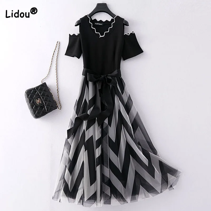 Fashion Off Shoulder Striped Mesh Dresses Women's Clothing Summer New Elegant All-match Short Sleeve V-Neck Dress for Female
Fashion Off Shoulder Striped Mesh Dresses Women's Clothing Summer New Elegant All-match Short Sleeve V-Neck Dress for Female