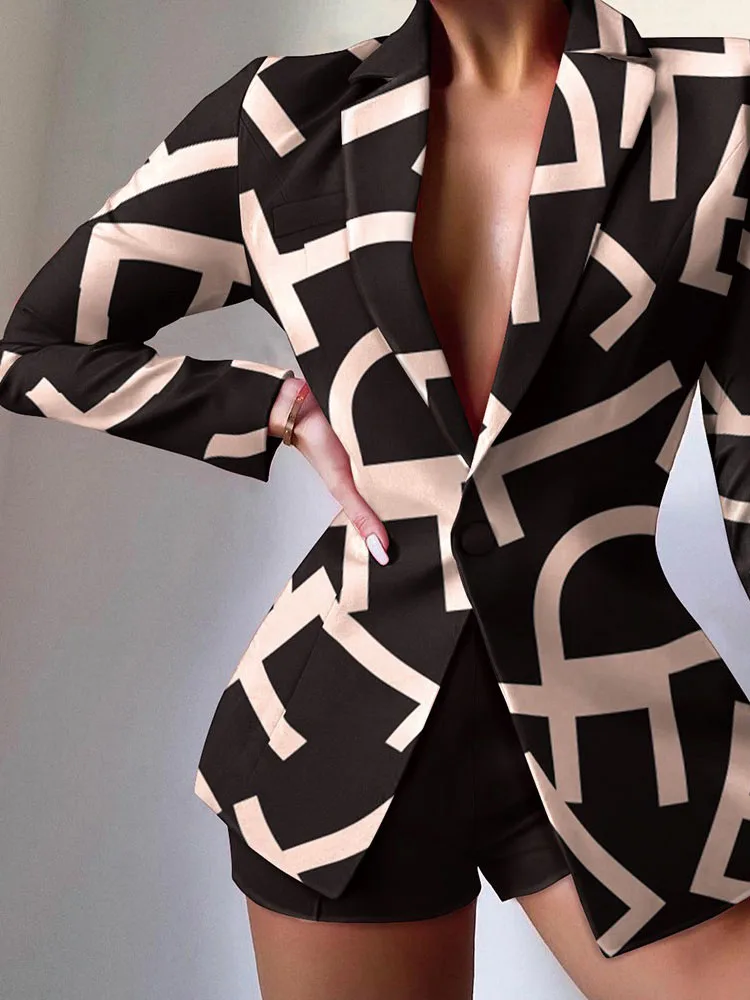 Spring Autumn Women New Turn-Down Collar Blazer Shorts Outfit Printing Long Sleeve Ladies Matching Set Streetwear Dropshipping
Spring Autumn Women New Turn-Down Collar Blazer Shorts Outfit Printing Long Sleeve Ladies Matching Set Streetwear Dropshipping
