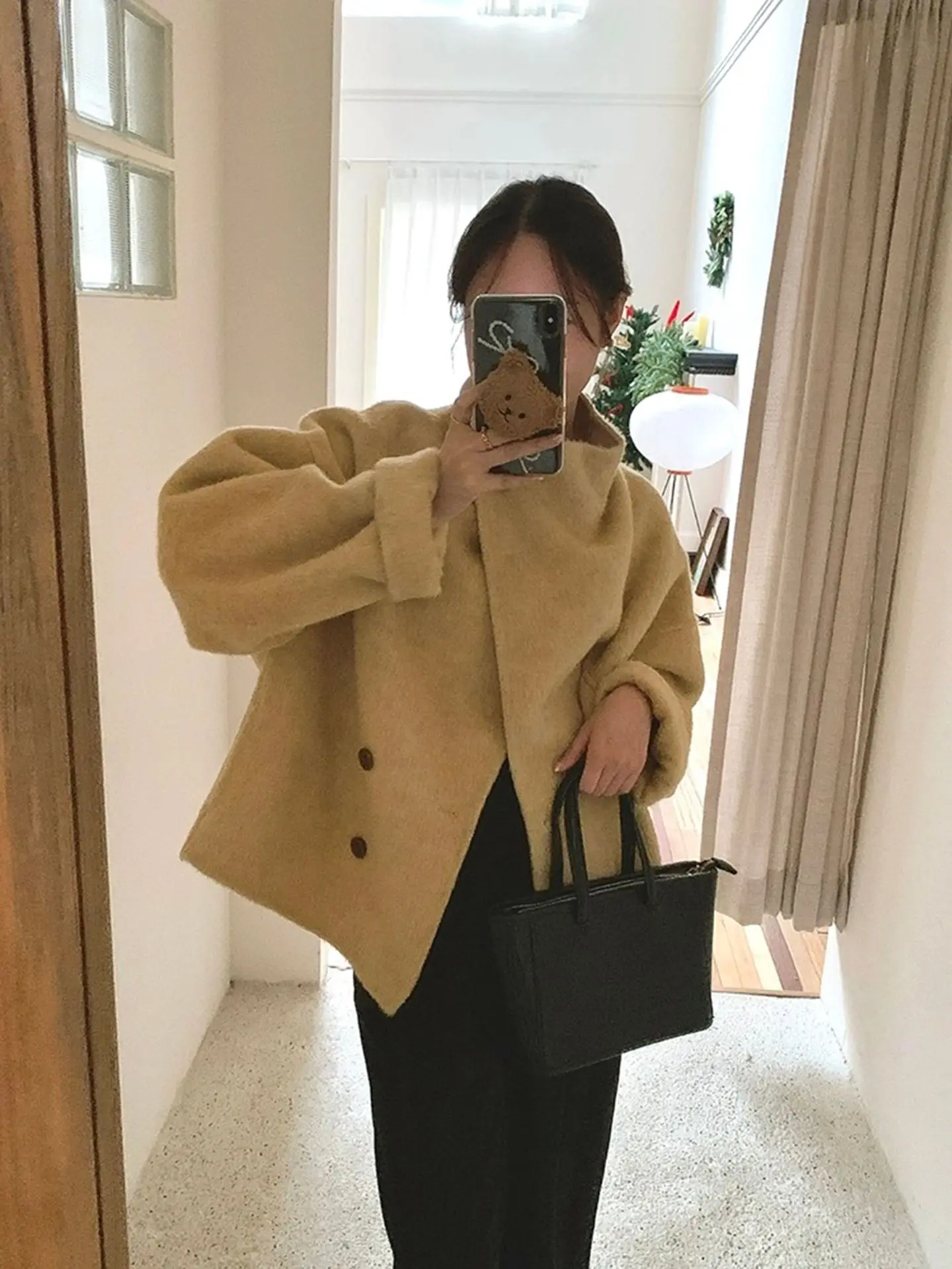 Autumn and winter women's casual solid color stand up collar long sleeved loose coat
Autumn and winter women's casual solid color stand up collar long sleeved loose coat