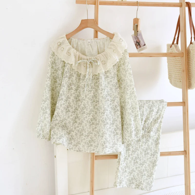 Rustic style pure cotton double-layer gauze women's home wear, soft spring and summer all-cotton long-sleeve long-pants lace paj
Rustic style pure cotton double-layer gauze women's home wear, soft spring and summer all-cotton long-sleeve long-pants lace paj