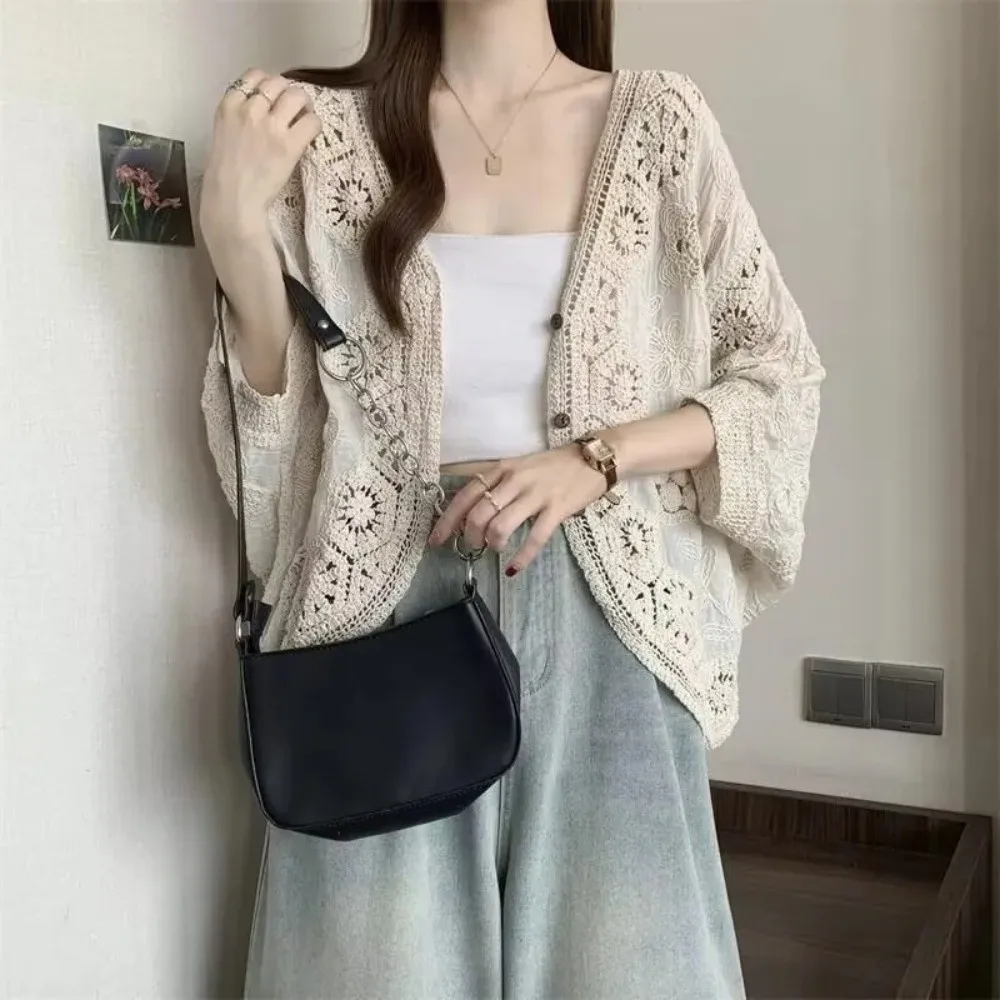 Boho Style Floral Lace Crochet Cardigan Open Front Cropped Length Boho Cardigan 3/4 Sleeves V-Neck Mesh Sweater Daily Wear
Boho Style Floral Lace Crochet Cardigan Open Front Cropped Length Boho Cardigan 3/4 Sleeves V-Neck Mesh Sweater Daily Wear