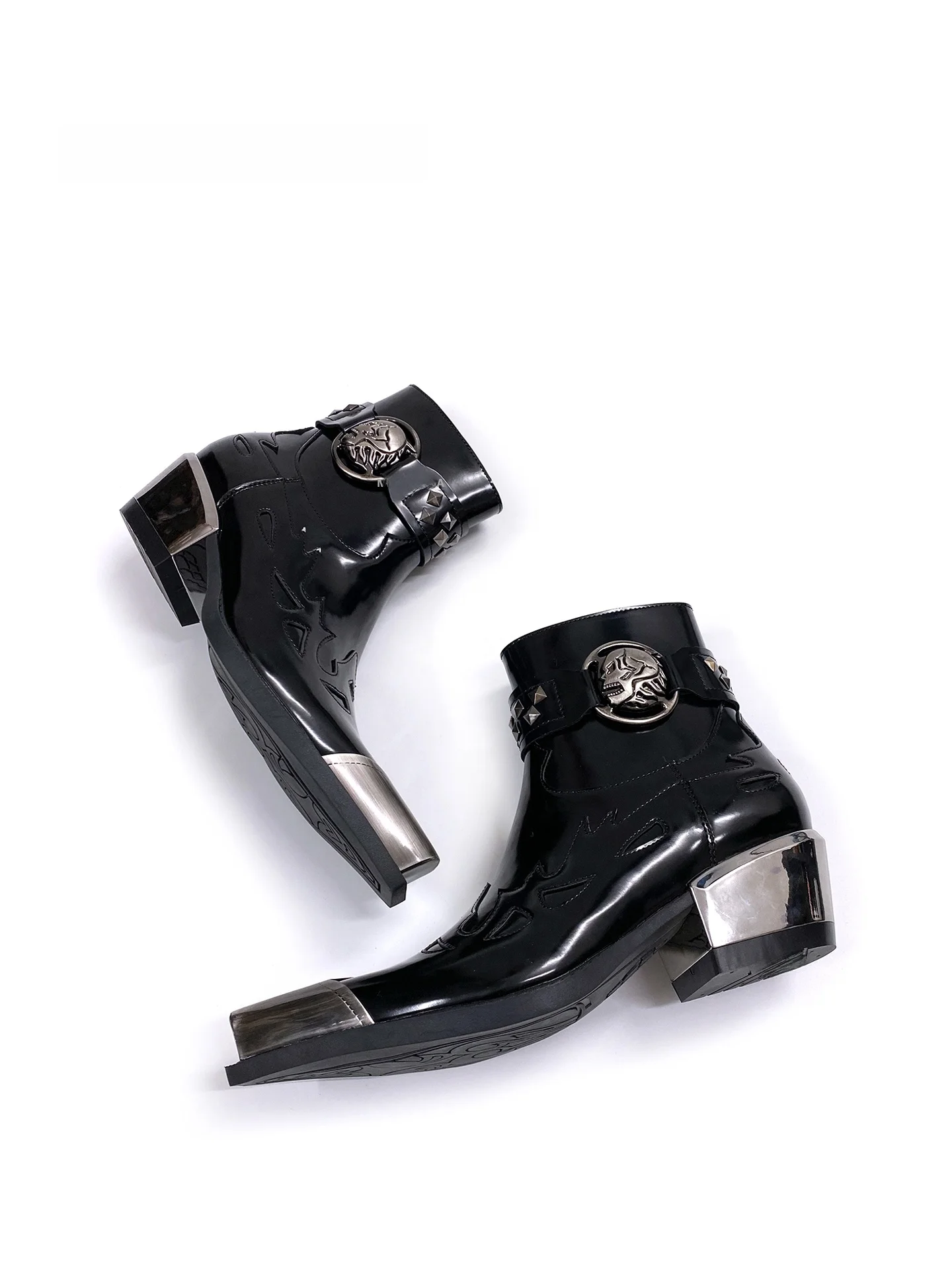 Unique Design Boots Men's Stylish Short Boots Pointed Metal Rock Punk Chelsea Boots Women's Heightening Boots
Unique Design Boots Men's Stylish Short Boots Pointed Metal Rock Punk Chelsea Boots Women's Heightening Boots