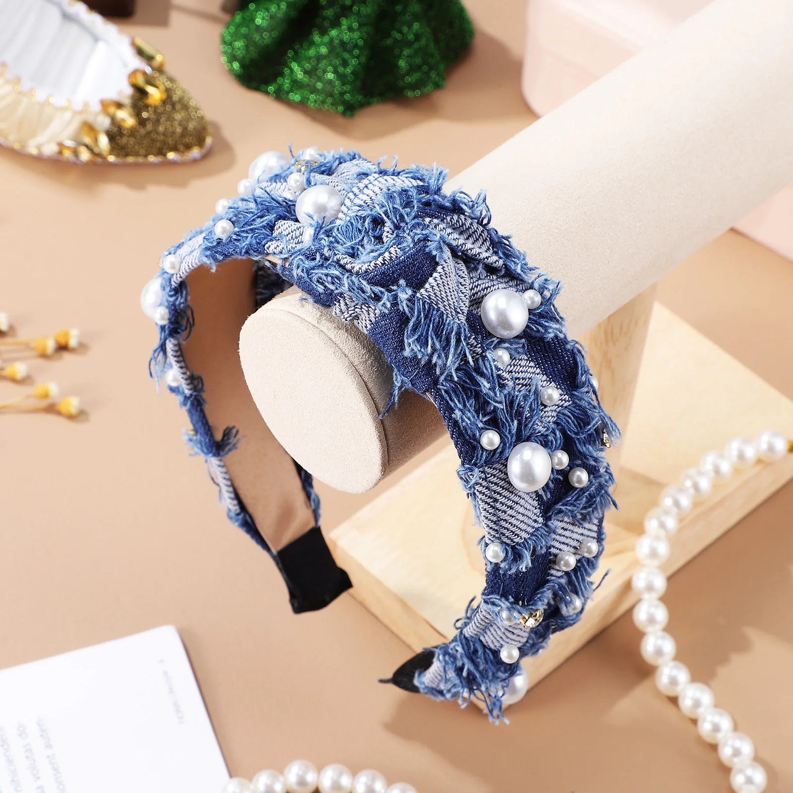 Rhinestone Headb Denim Wide Hairb Pearl Embellished Knotted Bling Women Fashionable Comfortable Elastic Fit Ideal Occasions
Rhinestone Headb Denim Wide Hairb Pearl Embellished Knotted Bling Women Fashionable Comfortable Elastic Fit Ideal Occasions