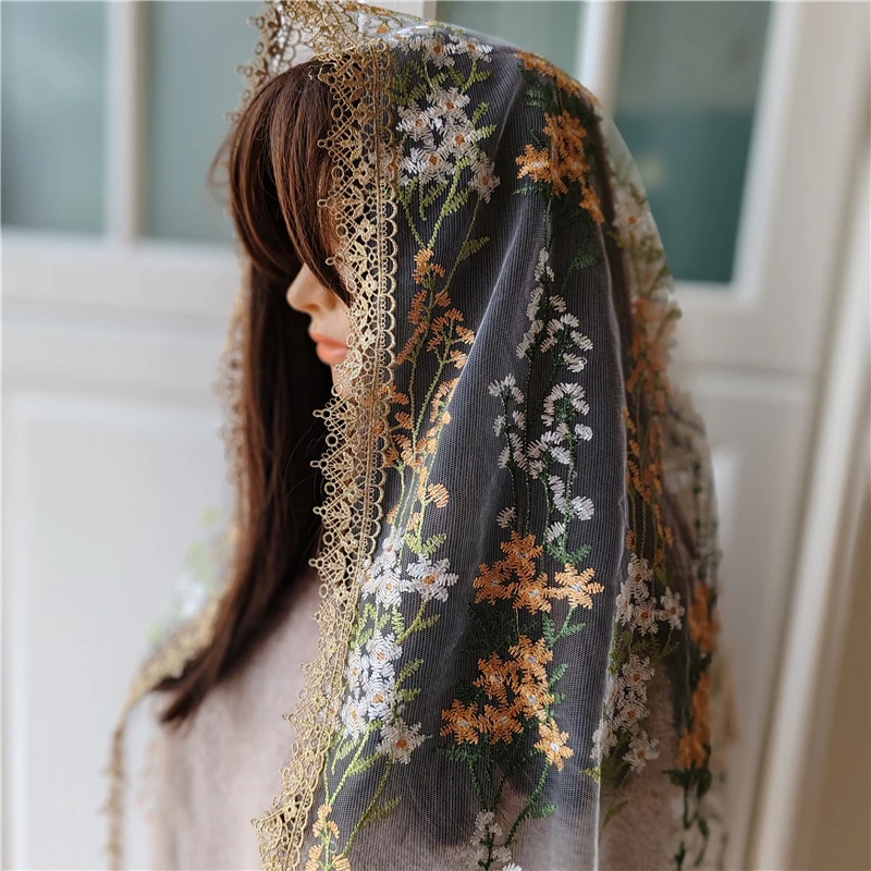 Big D Shape Gold Yellow Embroidered Floral Mantilla Church Veils Women Wrap Catholic Head Covering Lace Trim Mass Chapel
Big D Shape Gold Yellow Embroidered Floral Mantilla Church Veils Women Wrap Catholic Head Covering Lace Trim Mass Chapel