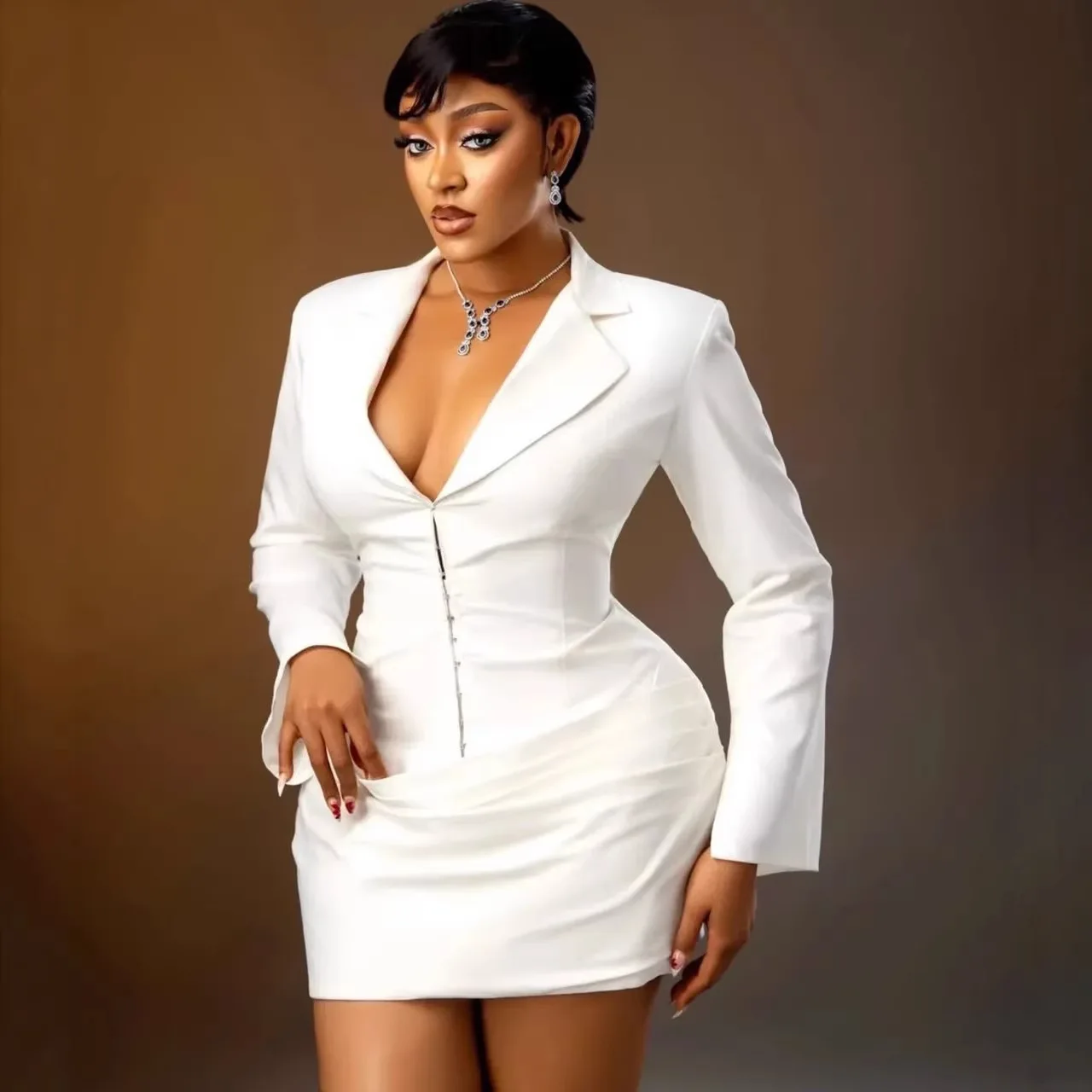 New Women's Long-sleeved V-neck Suit With A Bodycon Skirt, Sexy And Elegant
New Women's Long-sleeved V-neck Suit With A Bodycon Skirt, Sexy And Elegant