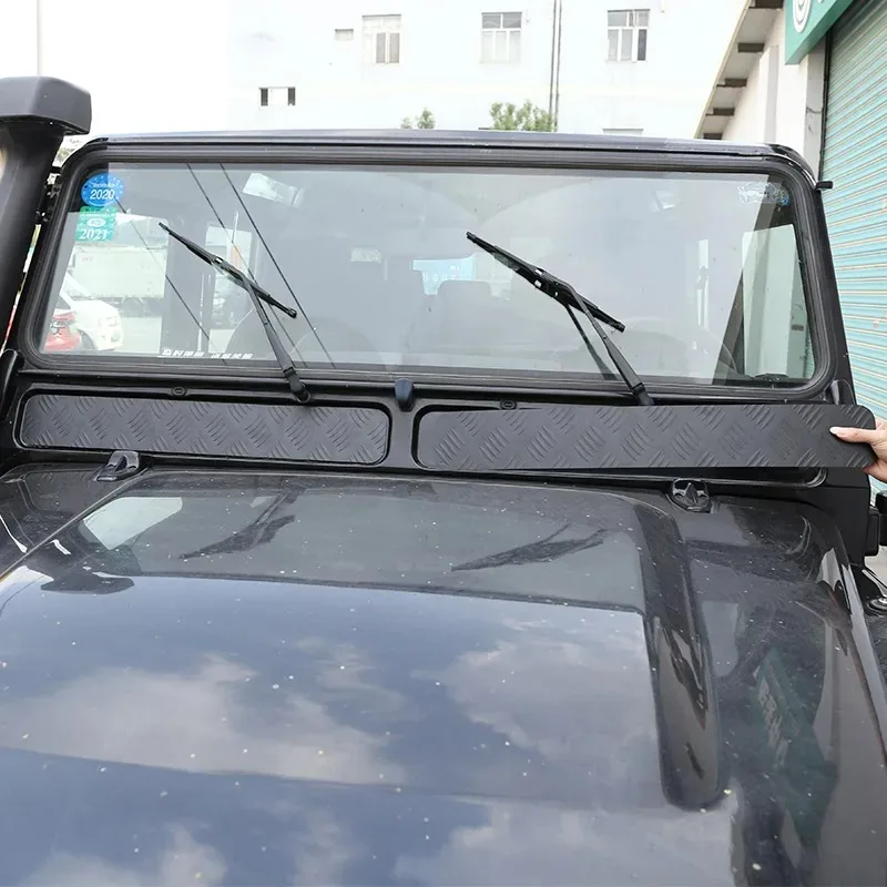 For Land Rover Defender 90 110 130 2004-2018 Aluminum alloy Black Car Front Windshield Lower Trim Panel Sticker Car Accessories
For Land Rover Defender 90 110 130 2004-2018 Aluminum alloy Black Car Front Windshield Lower Trim Panel Sticker Car Accessories