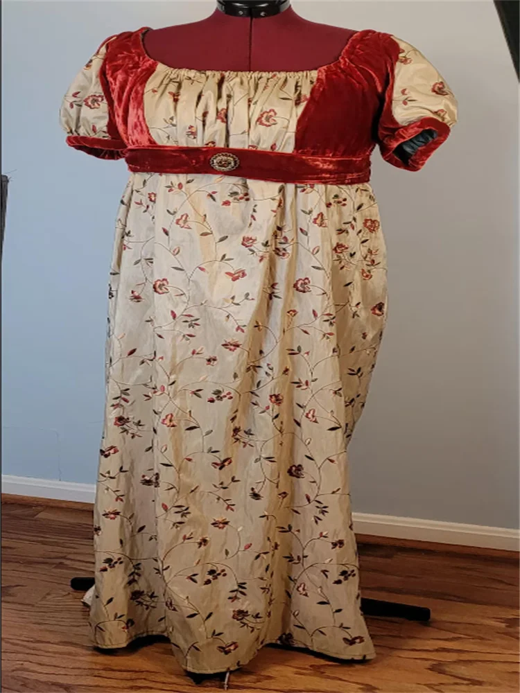 Regency High Waistline Dress Jane Austen Costume Floral Print Vintage Victorian Tea Party Ball Gown
Regency High Waistline Dress Jane Austen Costume Floral Print Vintage Victorian Tea Party Ball Gown