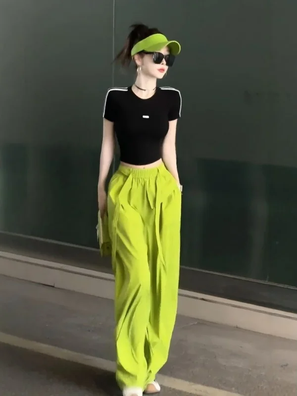 American Style Fashion Set Women's Summer Slim Fit Short Top T-shirt Green High Waist Casual Wide Leg Pants Two Piece Set
American Style Fashion Set Women's Summer Slim Fit Short Top T-shirt Green High Waist Casual Wide Leg Pants Two Piece Set