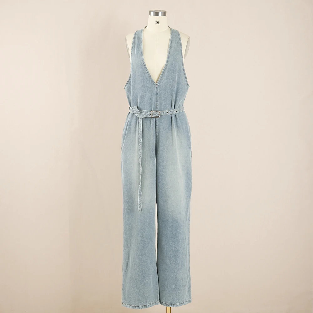 Vintage Washed Cotton Women's Jumpsuit Y2k Sexy Backless V-Neck Sleeveless Denim One-piece Pants With Belt 2025 Summer New
Vintage Washed Cotton Women's Jumpsuit Y2k Sexy Backless V-Neck Sleeveless Denim One-piece Pants With Belt 2025 Summer New