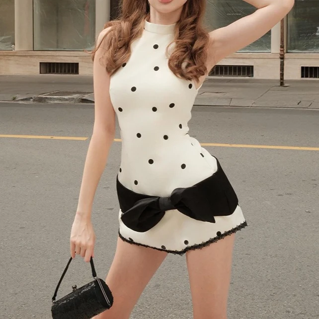 New Arrival Dot Print Round Neck Waist Tie Casual Dress Women Fashion Trendy
New Arrival Dot Print Round Neck Waist Tie Casual Dress Women Fashion Trendy