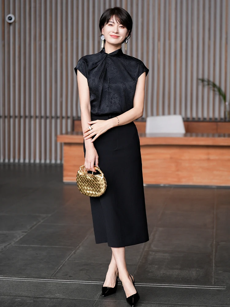 Женская блузка Fang Yun с цветочным принтом, высококачественная, с воротником-стойкой, коротким рукавом, из тонкого ацетатного волокна, летняя, новая, для офиса и повседневной носки
Женская блузка Fang Yun с цветочным принтом, высококачественная, с воротником-стойкой, коротким рукавом, из тонкого ацетатного волокна, летняя, новая, для офиса и повседневной носки